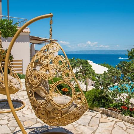 Villa Terra Del Nonno With Sea Views & Pool Gaios Exteriör bild