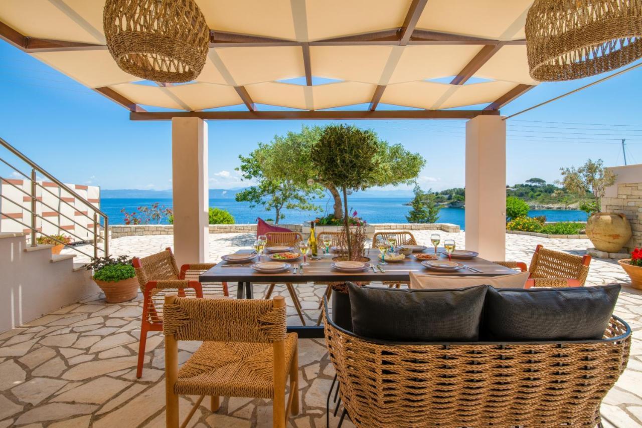 Villa Terra Del Nonno With Sea Views & Pool Gaios Exteriör bild