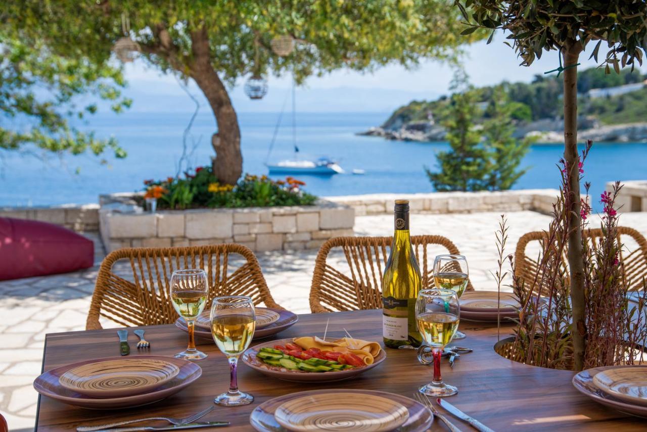 Villa Terra Del Nonno With Sea Views & Pool Gaios Exteriör bild
