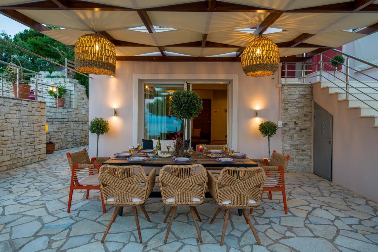 Villa Terra Del Nonno With Sea Views & Pool Gaios Exteriör bild